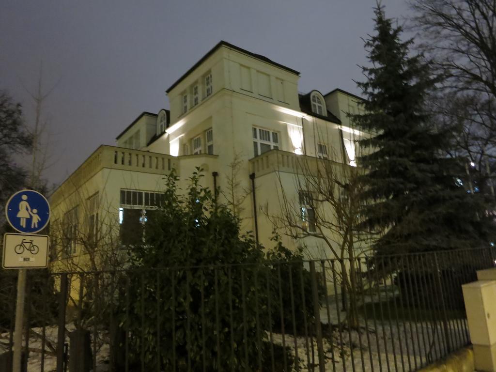 Gaestehaus Leipzig Bagian luar foto